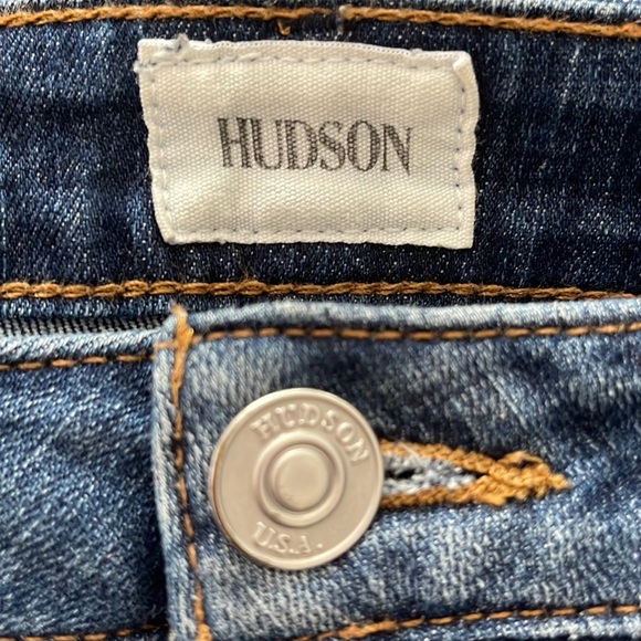 { Hudson Jeans } - Bacara Crop Straight Cuffed Jeans - Picture 5 of 6